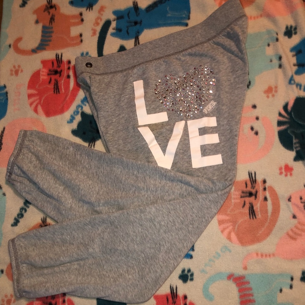Victoria Secret PINK cropped sweats.